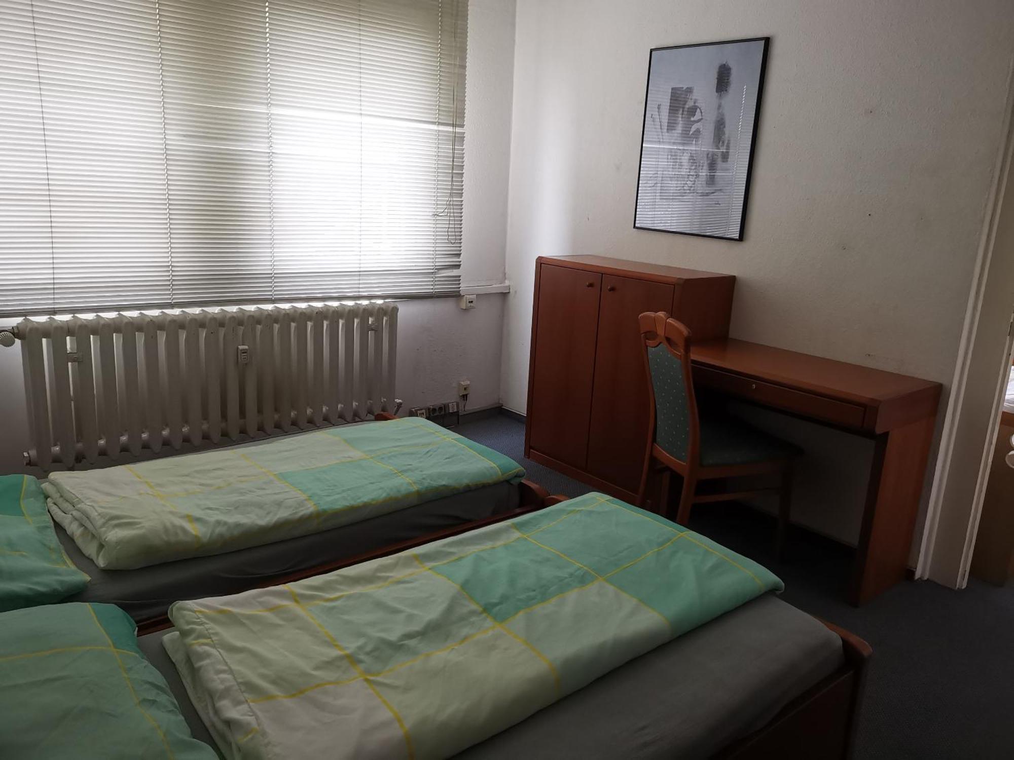 Tws Pension An Der B1 Magdeburgo Habitación foto